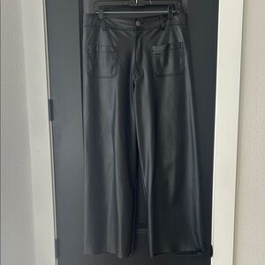 Zara Black Cropped Pants